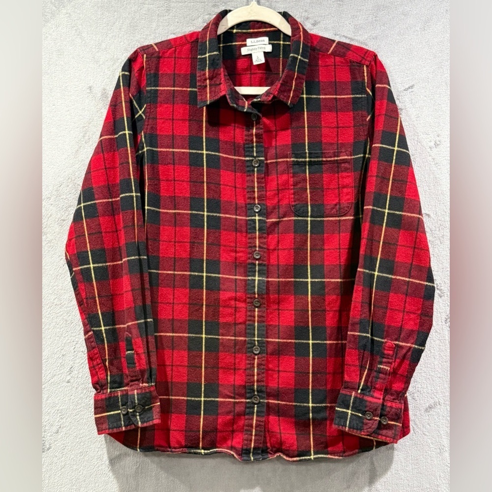 LL Bean Womens Large Slightly Fitted Cotton Flannel Red/Black Buffalo Plaid